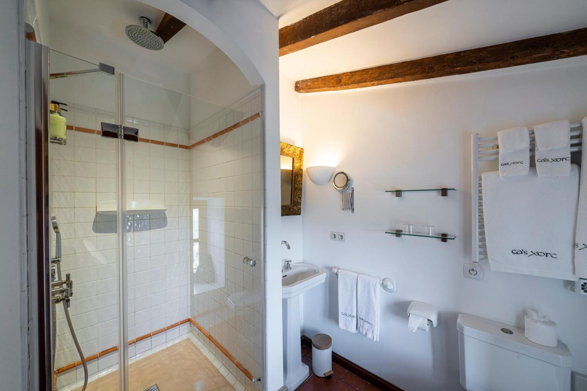 Ca's Xorc Luxury Retreat - Adults Only