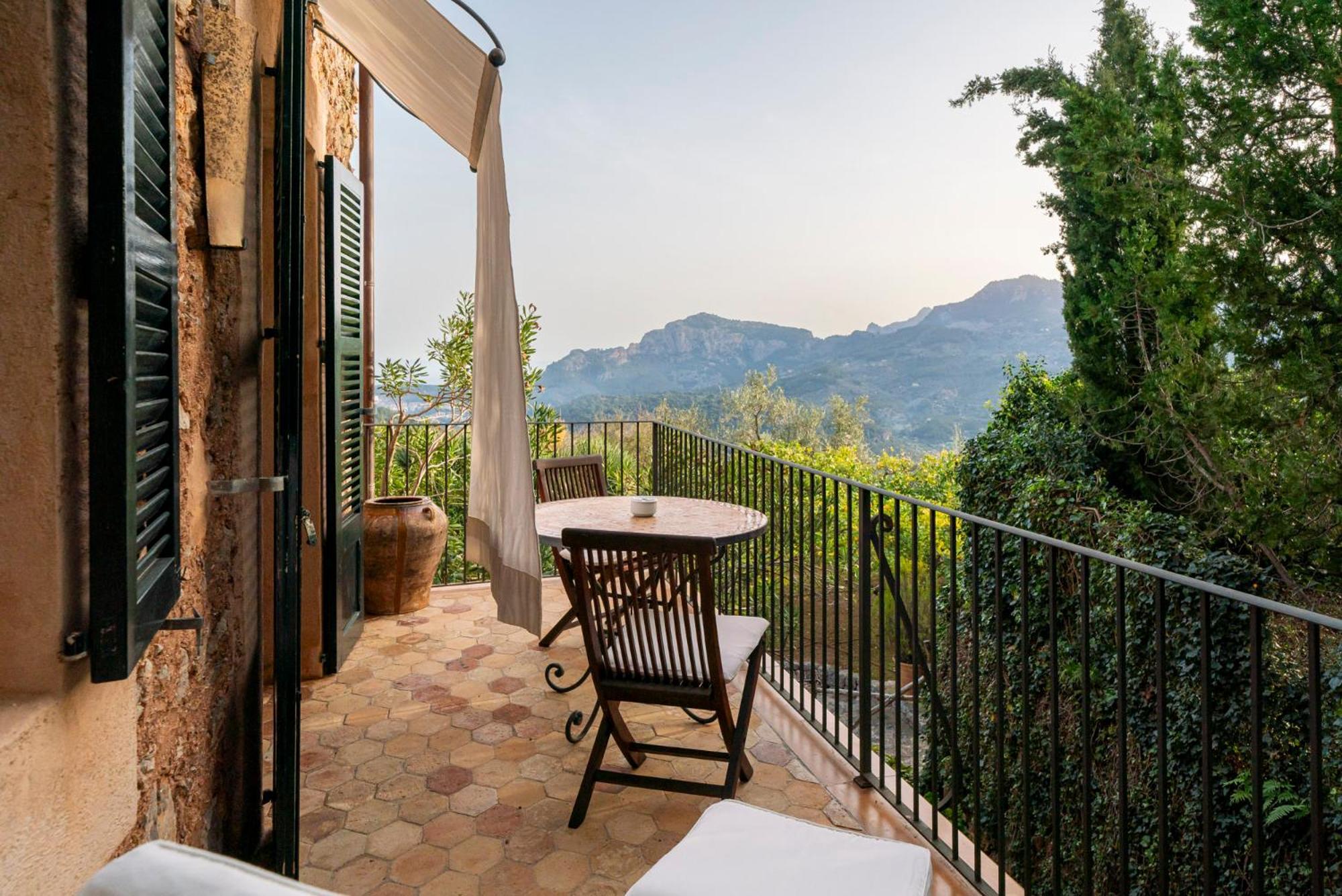 Ca's Xorc Luxury Retreat - Adults Only