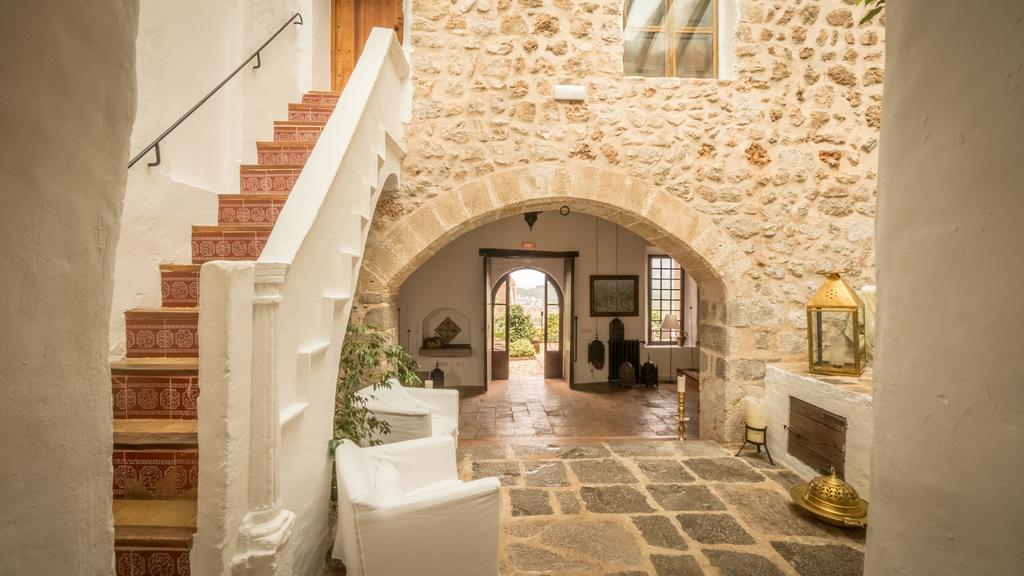 Ca's Xorc Luxury Retreat - Adults Only