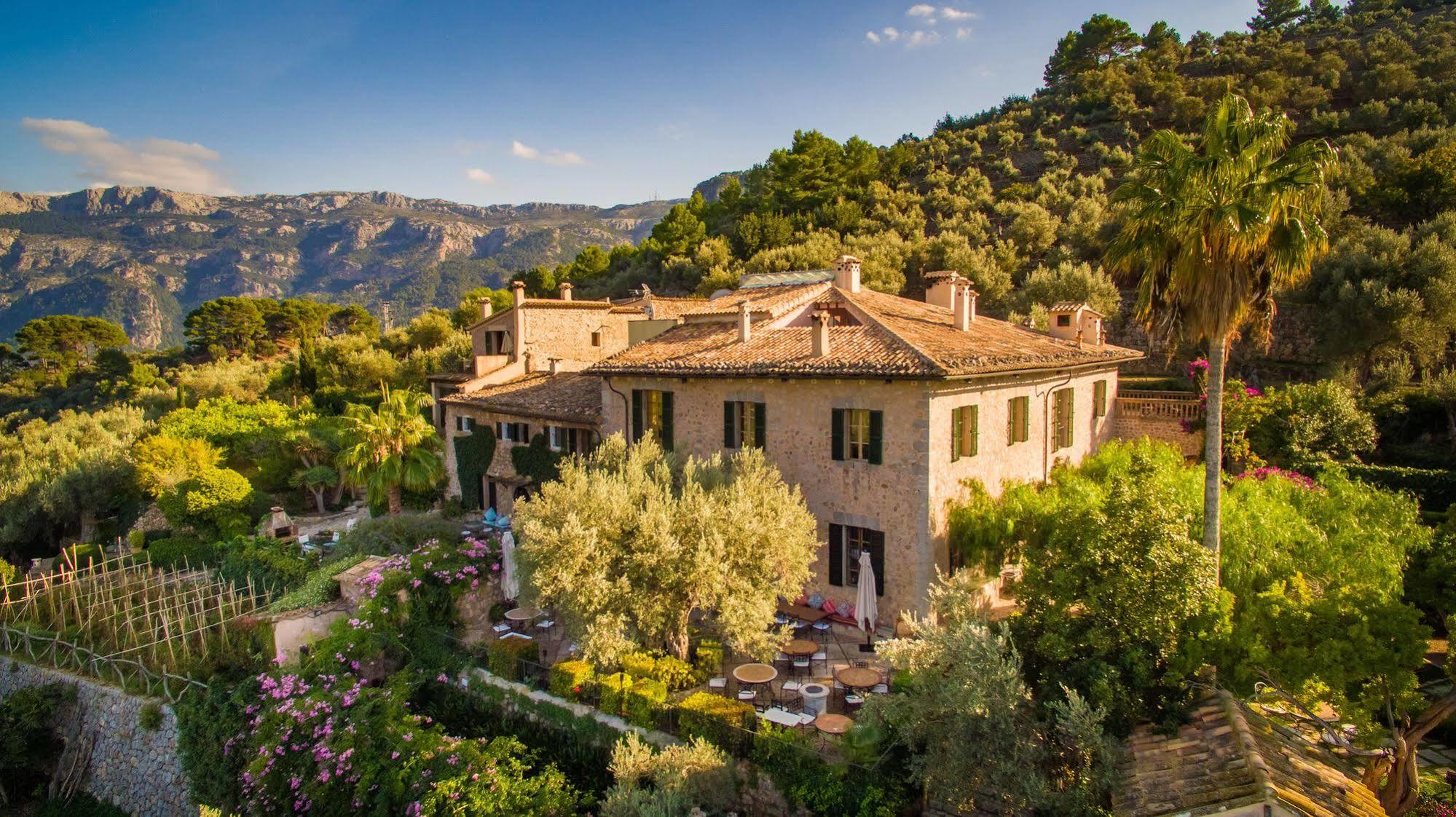 Ca's Xorc Luxury Retreat - Adults Only